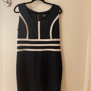 Size 14 Tommy Hilfiger Navy and White Sheath dress.  Piping is super flattering!